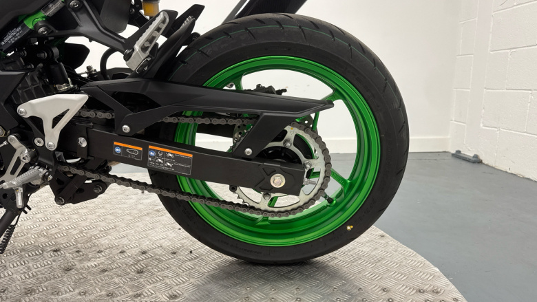 Kawasaki Z ER500FRFAN (24MY)